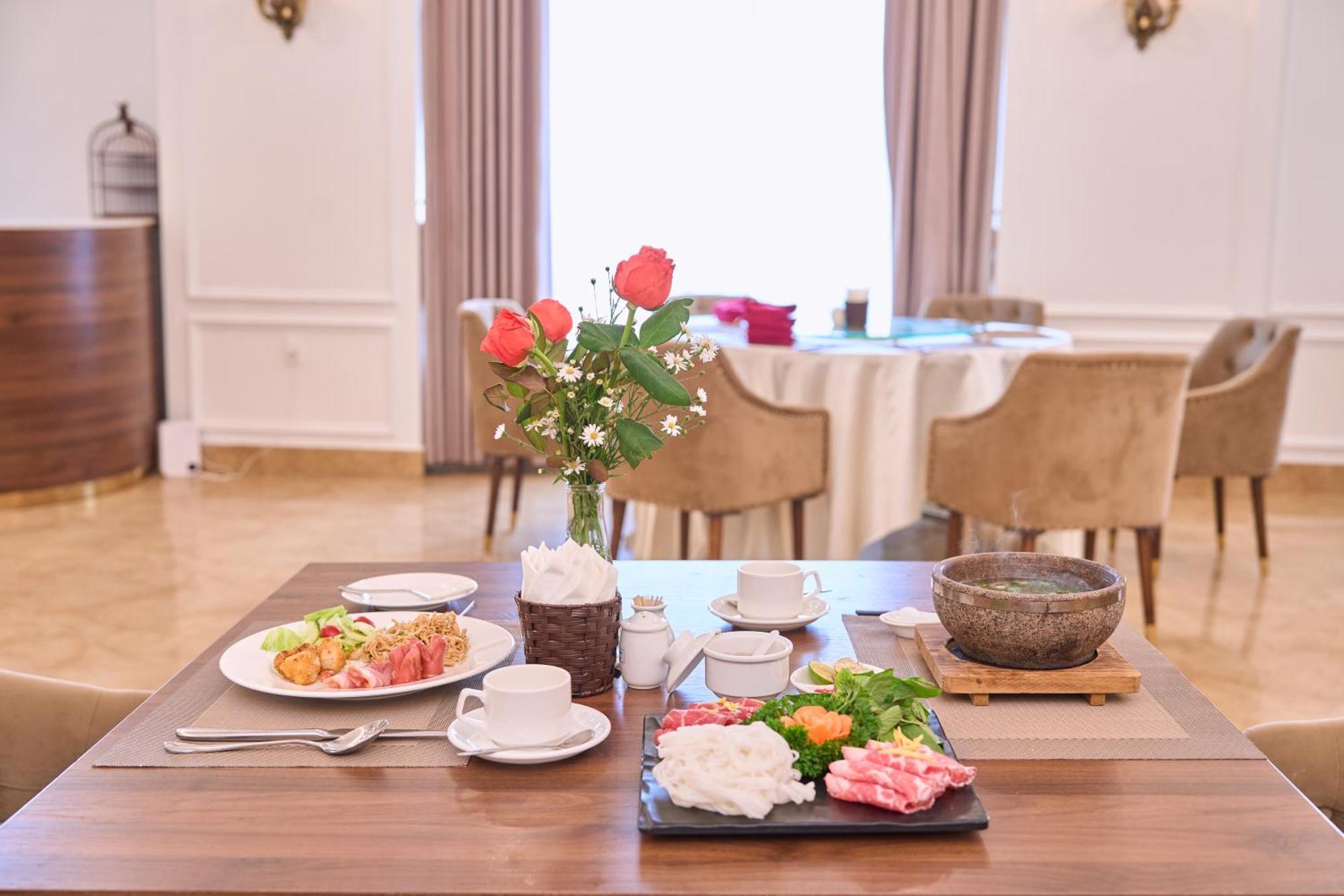 Le Haute Hotel Hai Phong Haiphong Exterior foto