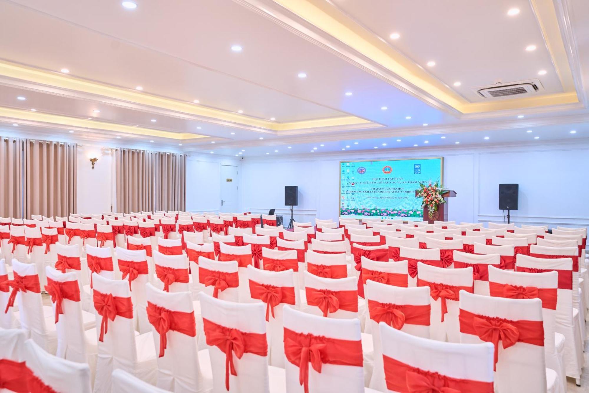 Le Haute Hotel Hai Phong Haiphong Exterior foto